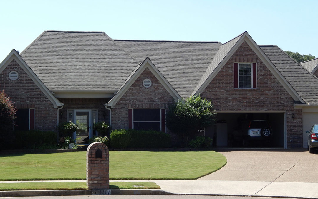 Olive Branch Roofs Before Winter: The Small Problems That Turn Into Leaks